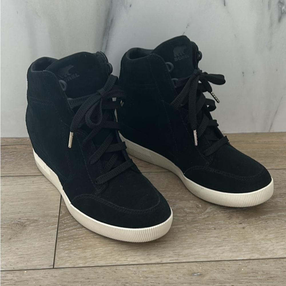 Sorel Booties, Women’s 9